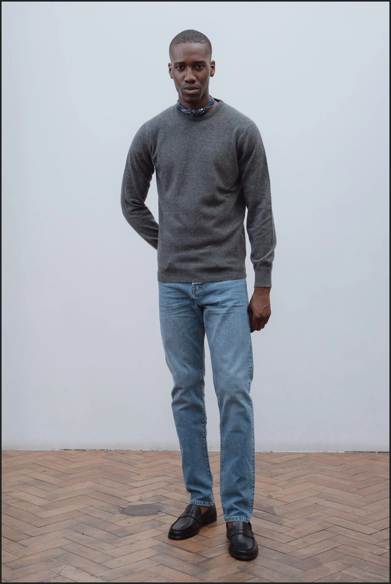 Cashmere crew neck in grey mélange