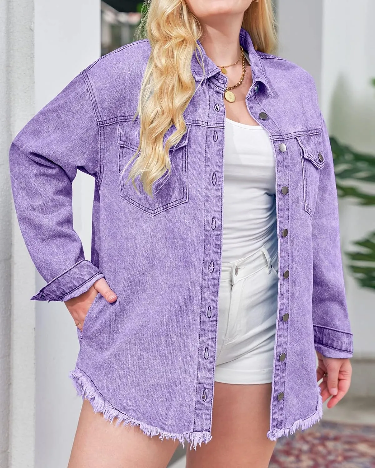 Vetinee Womens Oversized Button Up Frayed Hem Shacket Long Sleeve Pockets Denim Jean Jacket