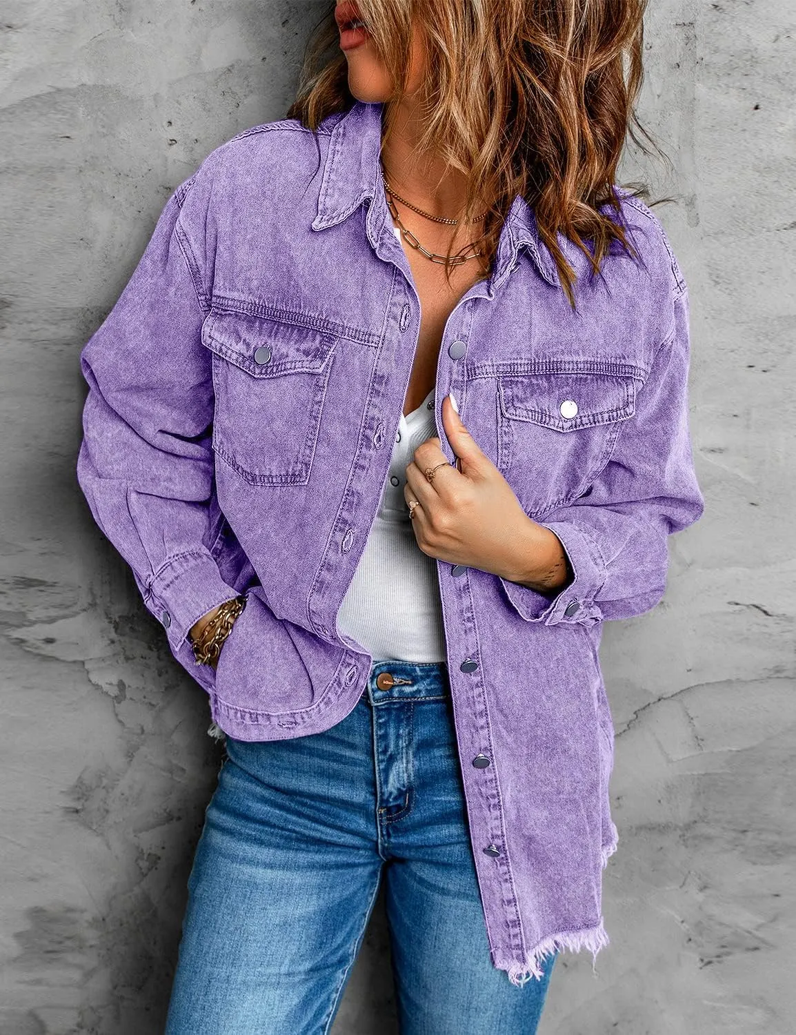 Vetinee Womens Oversized Button Up Frayed Hem Shacket Long Sleeve Pockets Denim Jean Jacket