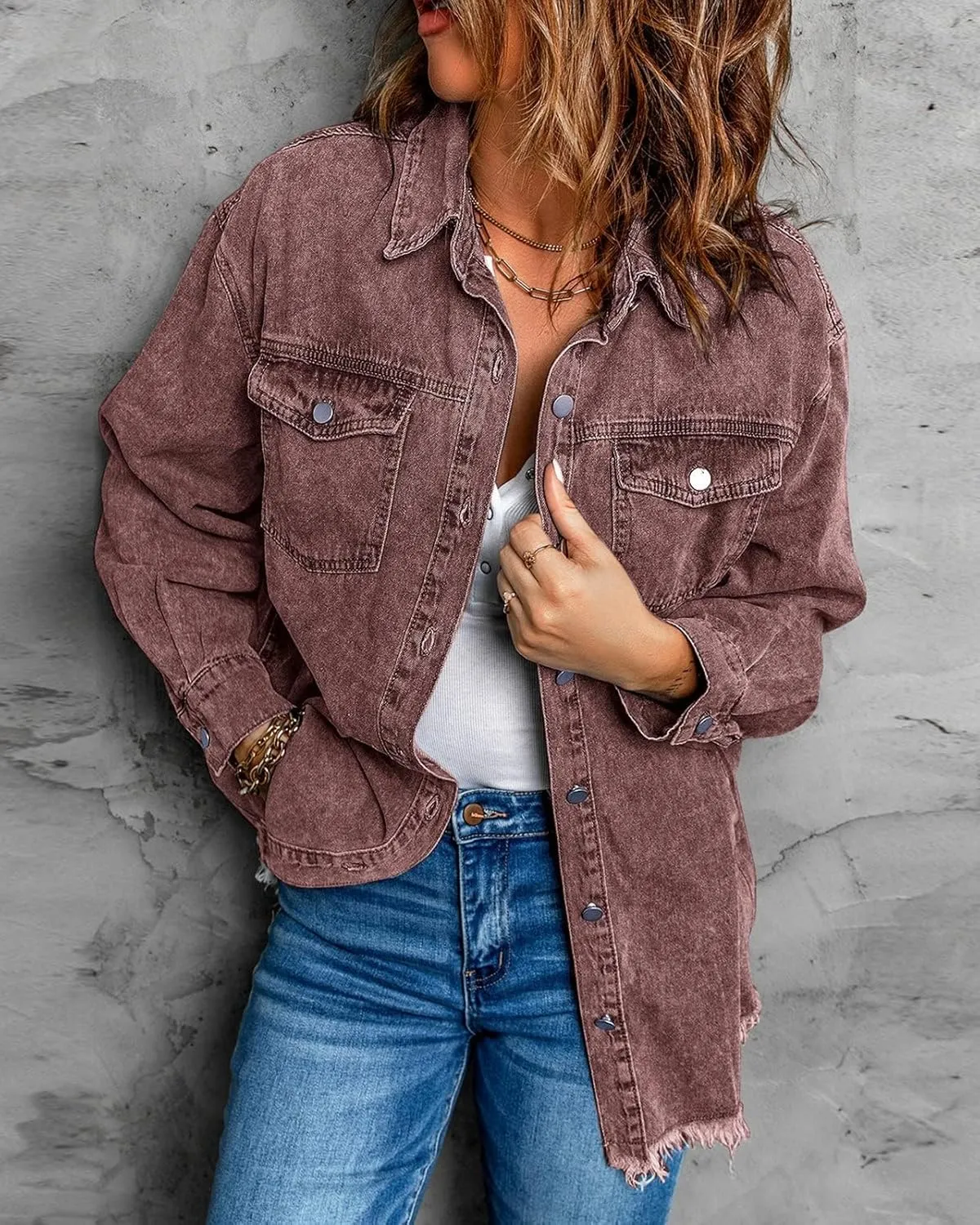 Vetinee Womens Oversized Button Up Frayed Hem Shacket Long Sleeve Pockets Denim Jean Jacket